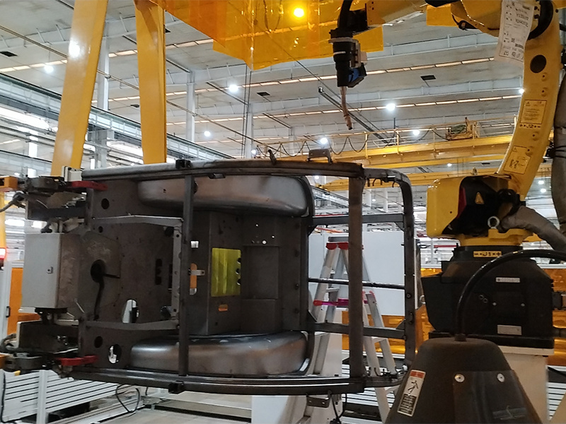 驾驶室总成焊接